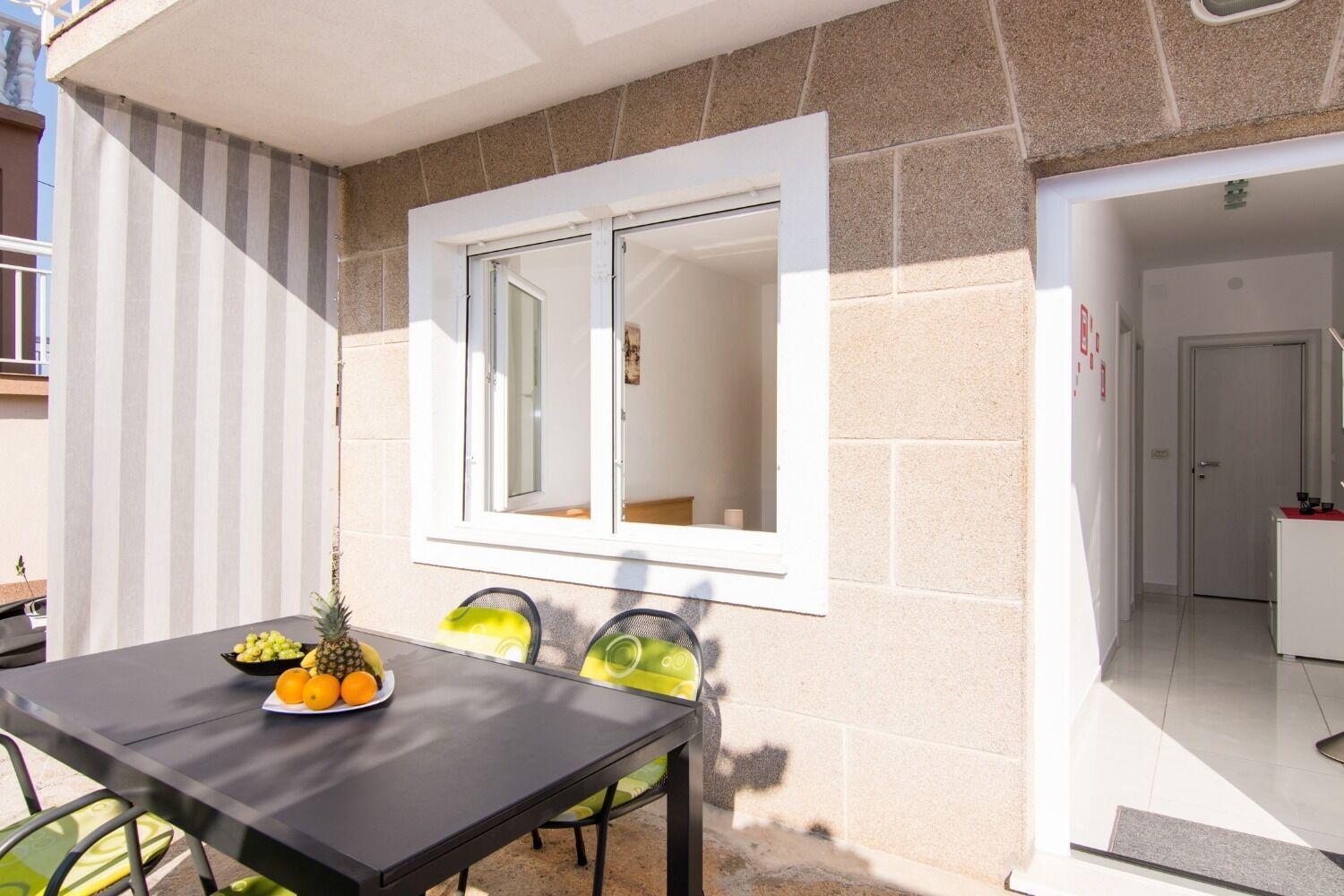 Apartments Ivica - Garden Terrace Slatine Exterior photo